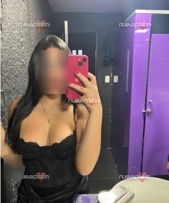 SAMANTHA BELLEZA ORIGINAL DE COLOMBIA,  EN SANTIAGO DE COMPOSTELA.