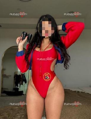 LATINA CALIENTE FIESTERA A TOPE