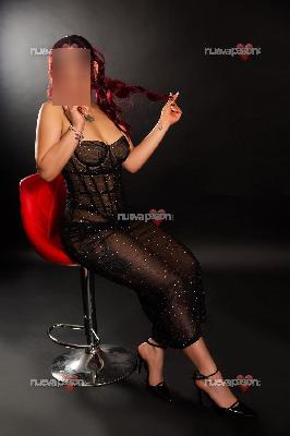 Caliente y cachonda..🔥🔥