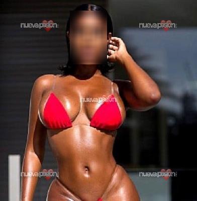 NOVEDAD Esmeralda EXQUISTA CON SABOR Y MOVIMIENTO