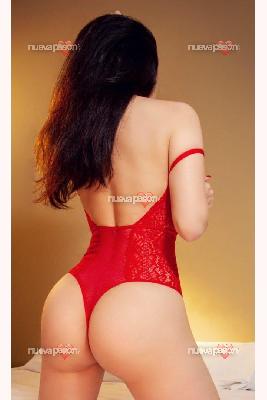 JUGUETONA, ARRECHA, FIESTERA NICOL