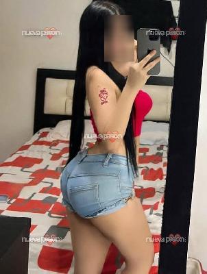 Hola soy yerall nueva en tu ciudad mi rey