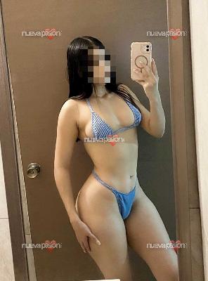 Hermosa latina de curvas perfectas en Gandía