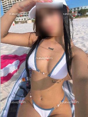 linda flaca recien llegada a tu isla