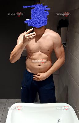 CHICO MUY DOTADO PARA MUJERES