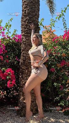 RUBIA DE ESCANDALO EN LA ZONA 24HRS