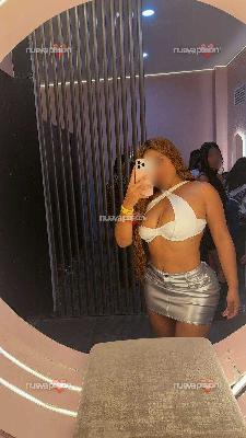 ARDIENTE Y DESEOSA DE UNA BUENA POLLA