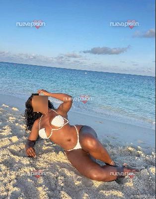 CAMILA 🔥 CURVAS QUE TE ATRAPAN Y MIRADAS QUE ENCENDEN 😈