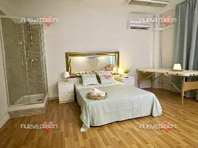 Alquiler de habitación/ducha privada diagonal/ Balmes