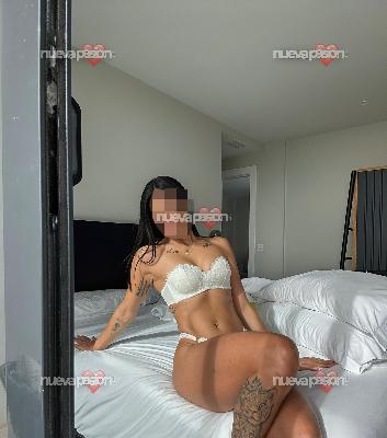 GABRIELA UNA FLACA CALIENTE