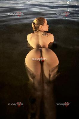 HELLEN, jovencita colombiana recién llegada, VEN A FOLLARME AHORA!!