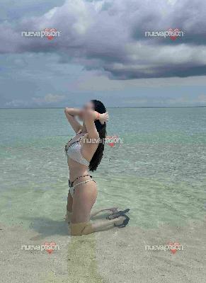 Asiática en Barcelona · Momentos Especiales Barcelona 654976643