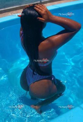 DESEOSA MORBOSA IMPLICADA Y CACHONDA MUY COMPLACIENTE