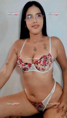 𝗥𝗘𝗜𝗡𝗔 𝗗𝗢𝗠𝗜𝗡𝗔💦 NO MUEVAS NI UN DEDO 😈 TU AMA AÚN NO LO PERMITE 🔥