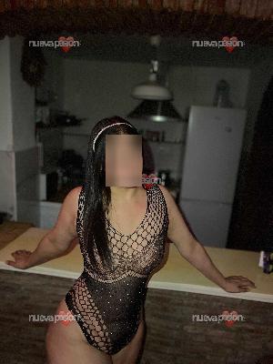 EXÒTICA LATINA FIESTERA CON GANAS DE CACHONDEAR