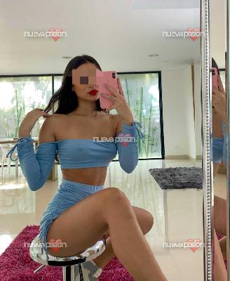 CRISTAL jovencita 😈❤️FIESTERA CALIENTE 🔥