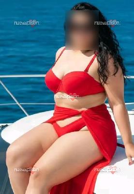GUAPA JUGUETONA LATINA CURVY A PARTIR DE 30€ BAZA