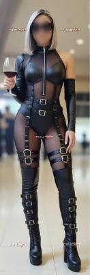 CHICA TRANS LA REINA EN SADO Y DOMINACION FIESTERA MUY COMPLETA