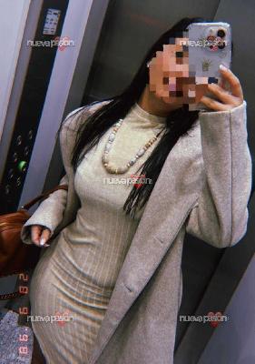 COMPLACIENTE DISPUESTA AL PLACER BRASILEÑA ARDIENTE