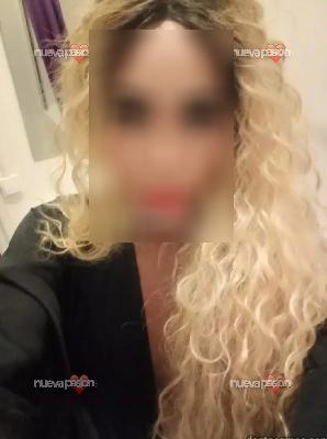 SANDRA estupenda Latina Trans Acabadita de llegar solo para ti con una dotación XXL