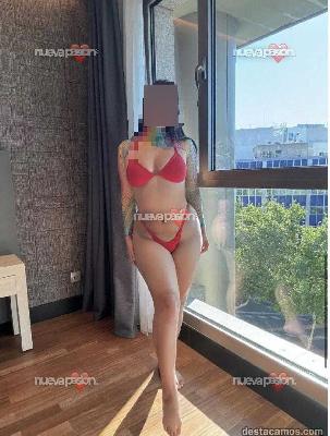 Andrea jovencita recién llegada a Candelaria