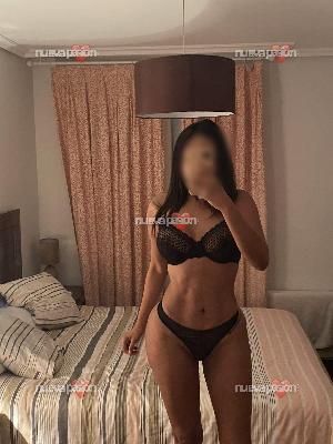 VENGO CON GANAS DE PROBAR EL TURRON MAS CALIENTE Y PICANTE , VIENES? 24H