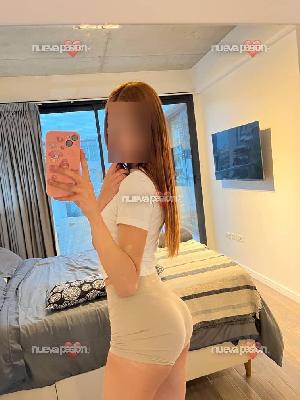 Soy una escort disponible.