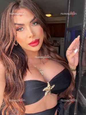 TRANS DIVINA, DIOSA MORBOSA Y FIESTERA CON GANAS DE PLACER