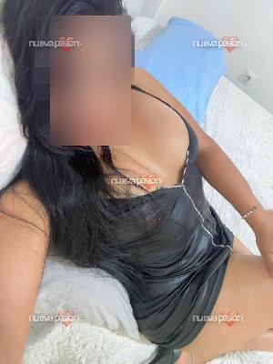 DULCE, MORENA SENSUAL 24 HORAS