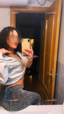 NEREA,JOVEN ESPAÑOLA DELGADITA REAL DE 24 AÑOS