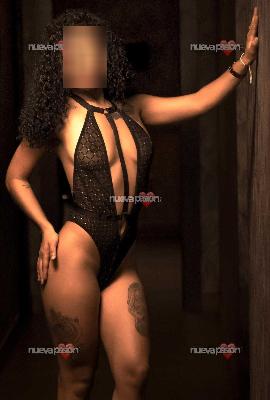 CAMILA VENEZOLANA MUY COMPLACIENTE EN LAS PALMAS