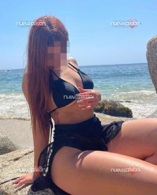 ANDREA ESPAÑOLA TRAVIESA IMPLICADA FIESTERA