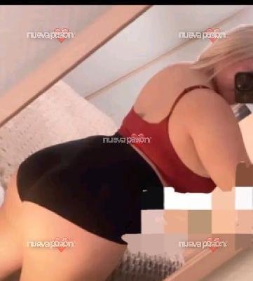 Chica latina ardiente