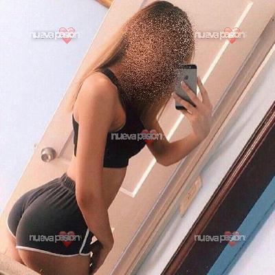 LARA, DULCE MASAJISTA CANARIA - CHICA CON CLASE Y SIMPATICA