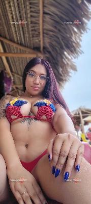 TE GUSTAN LAS TETAS GRANDES Y EL CULO GRANDE AQUÍ TE ESPERO BIEN PUTA Y MOJADITA