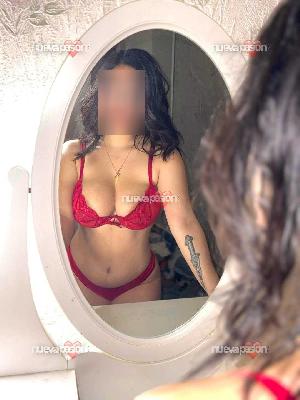 Estoy  para encuentros traviesos