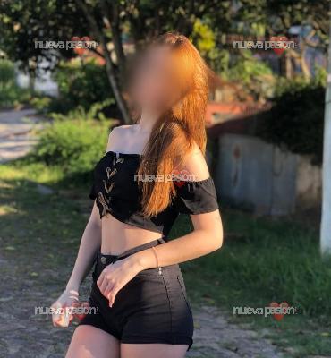 ORDEÑAME HASTA SACARME TODA LA LECHITA