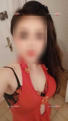 Barcelona, relax sugerente con chica china 672902798
