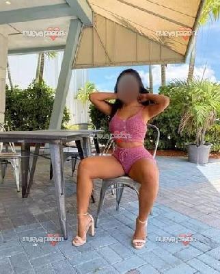 Sólo salidas con fiesta. Soy española ¿quedamos?