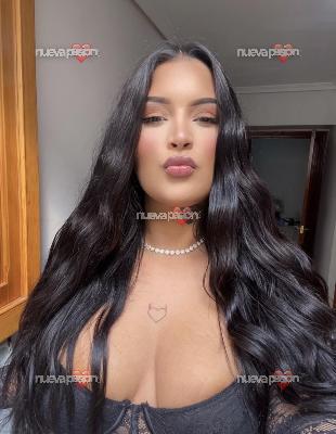 CHICA CARIÑOSA, FOGOSA Y FIESTERA