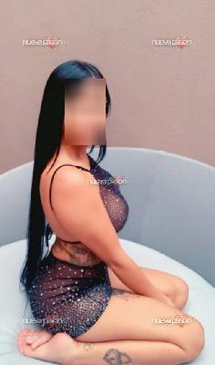 COLOMBIANA...... MORENA.... REAL .....🥰🥰🥰🥰.  Super beautiful real Colombian