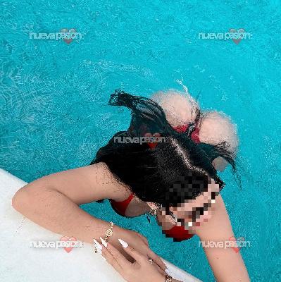 EN RONDA BOMBA DE SEXO FIESTA A TOPE  MUJER  CHICA  FIESTERA NOVEDAD