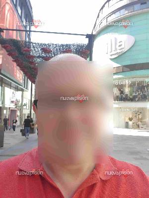 Encuentro con lesbianas, mujeres bisexuales solteras.