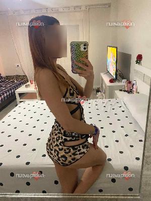 ESPALOLA GITANA SENSUAL Y CARIÑOSA COMPLACIENTE EN AGUADULCE