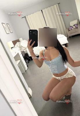 ESCORT MASAJISTA DELGADA MORENA