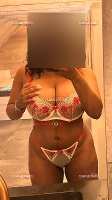 Sara fiestera a tope