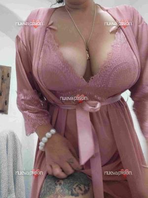Milf madura 46 años gordita tetazas