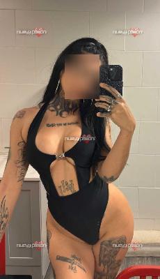 TU REINA REAL DE LUJO FAVORITA LA MAS MOJADITA