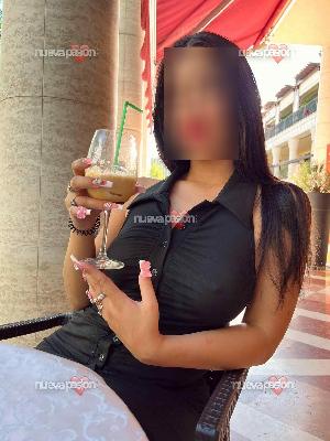 Escort sexy disponible para sexo erótico
