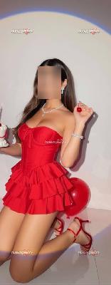 Hana, an exoctic Japanese and Spanish girl